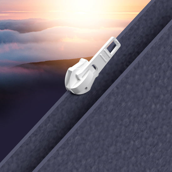 NZ's favorite weighted blanket with an internal zip system which keeps the blanket perfectly balanced and weighted